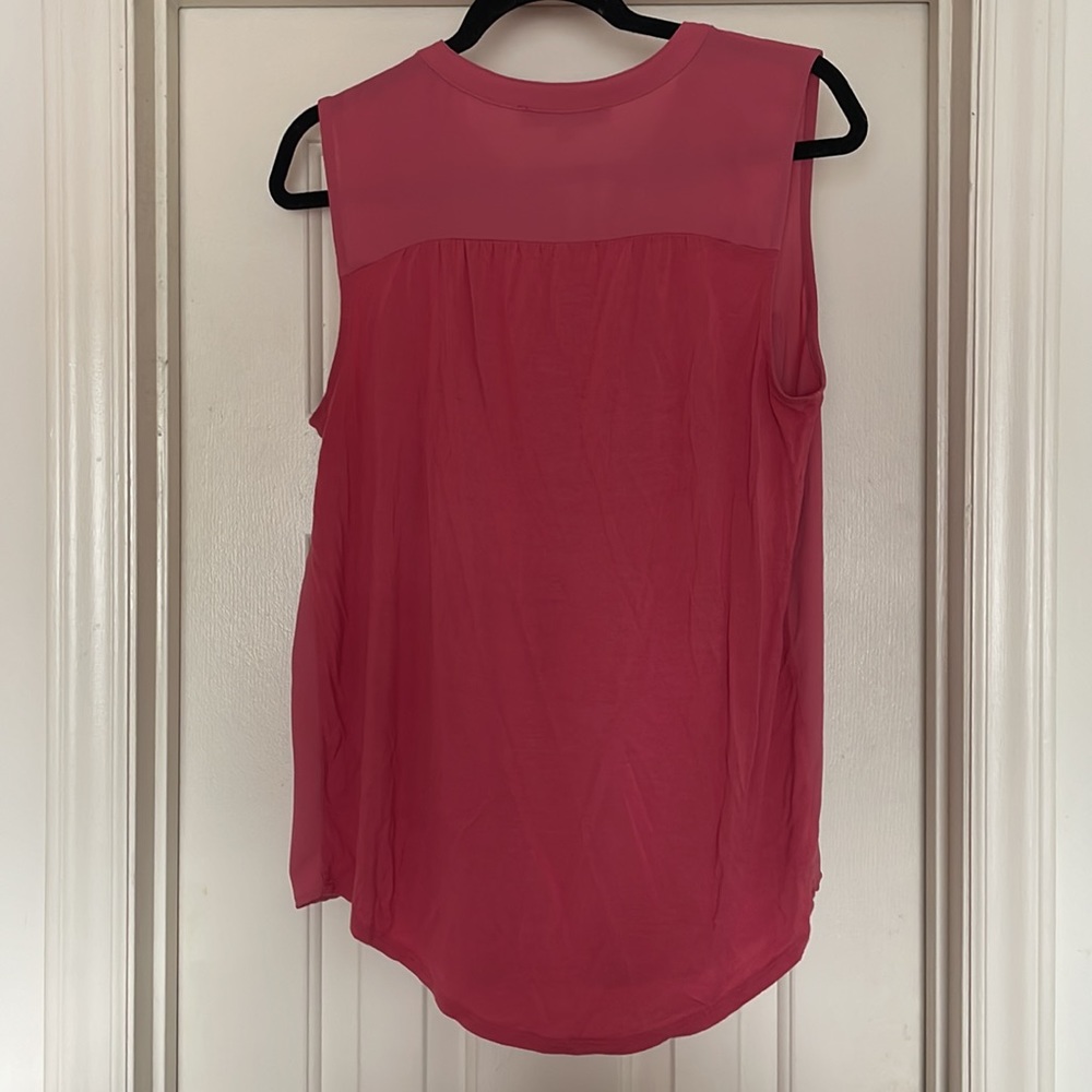LOFT Tank Top - Picture 4 of 4